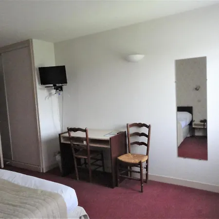 La Bonne Hotel Pommevic