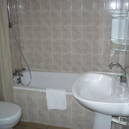 Hotel La Bonne 3*